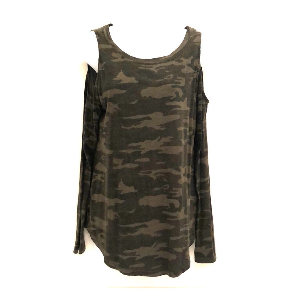 Transitional fall piece